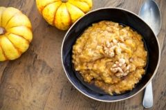 Pumpkin Oatmeal from www.CookforYourLife.orgMeal: Breakfast, Healthy Holidays Serves: 2-3 Prep: 15 min Main Ingredient: Pumpkin Easy to Swallow | Fatigue | Healthy Survivorship | In Chemo | In Radiation | Nausea | Neutropenic Diet Dairy Free | Healthy Comfort | Kid-Friendly | Quick and Easy | Sweet Treat | Vegan | Vegetarian Top Tags: Maple Syrup , Oats, Pecans , Pumpkin Ingredients ½ cup unsweetened pumpkin puree 1½ cups regular, almond milk or soy milk 2 tablespoons raisins ¼ teaspoon pumpkin pie spice (See Ann’s Tips) ¼ teaspoon salt 1 cup rolled oats ¼ cup roughly chopped roasted pecans or walnuts Maple syrup